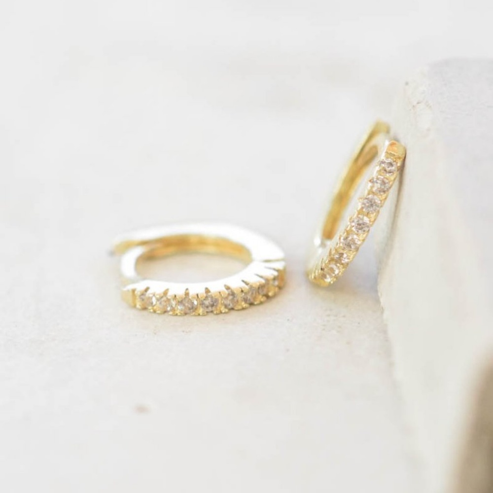 Small Mini Cz Huggie Hoop Earrings - Gold (USED)